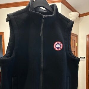 Men’s Canada Goose, black fleece vest size XXL  NWT